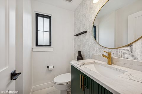 Tiny photo for 1933 Ridgewood Lane W, Glenview, IL 60025 (MLS # 12492067)