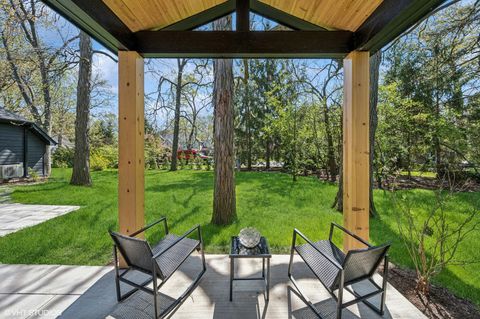 Tiny photo for 1933 Ridgewood Lane W, Glenview, IL 60025 (MLS # 12492067)