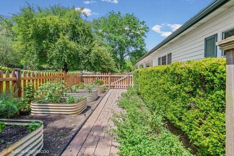 Tiny photo for 13 Deepwood Road, Barrington Hills, IL 60010 (MLS # 12640058)
