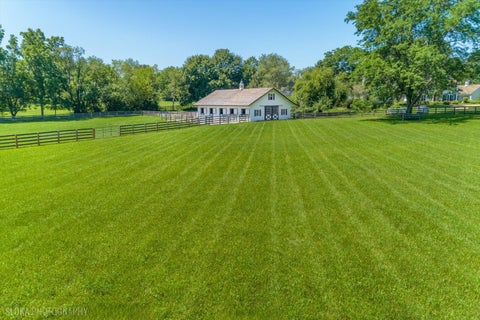 Tiny photo for 13 Deepwood Road, Barrington Hills, IL 60010 (MLS # 12640058)