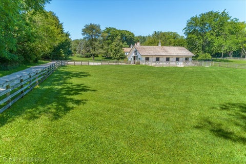 Tiny photo for 13 Deepwood Road, Barrington Hills, IL 60010 (MLS # 12640058)
