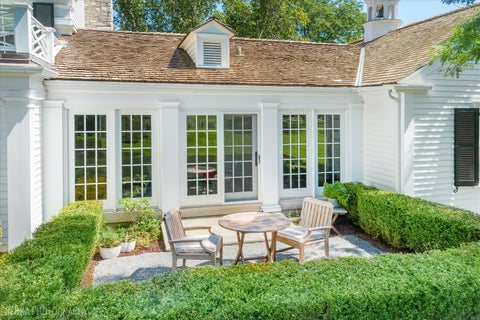 Tiny photo for 13 Deepwood Road, Barrington Hills, IL 60010 (MLS # 12640058)