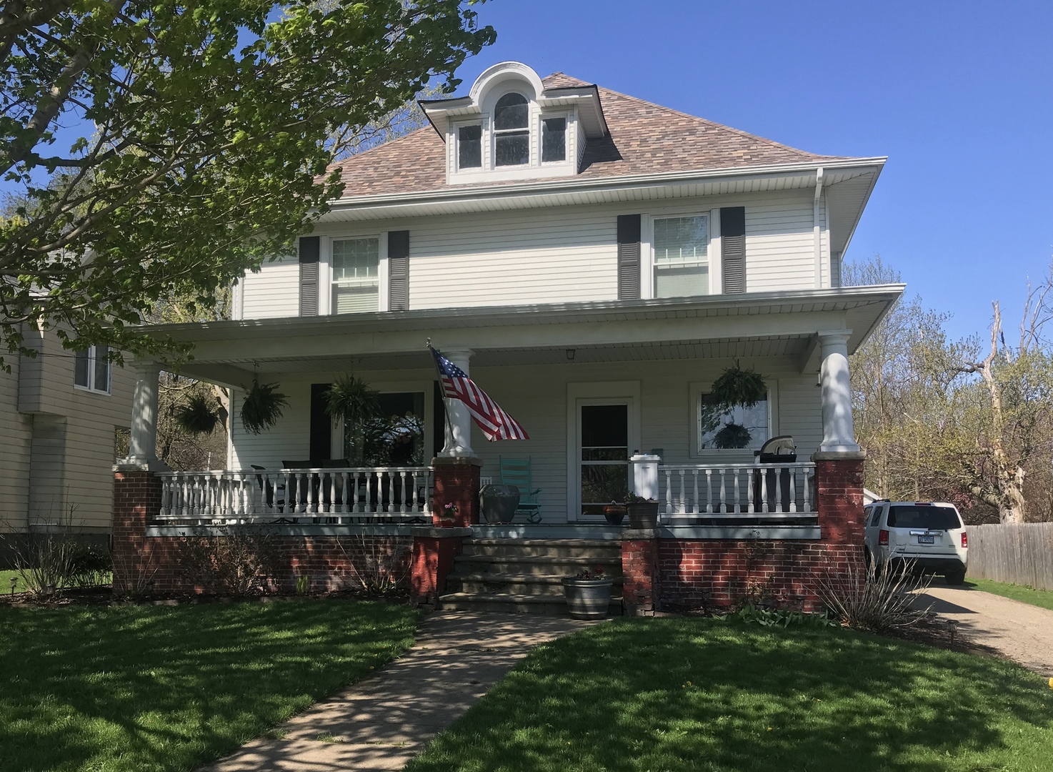 Listing image 1