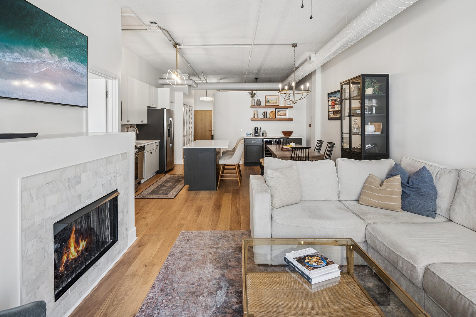1000 W Adams Street 505