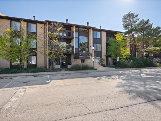 6177 KNOLL WOOD RD APT 302, WILLOWBROOK, IL 60527 - Image 2e7e8ce7f905d7fd0bc3d5dad6d4bfe9/2941230644