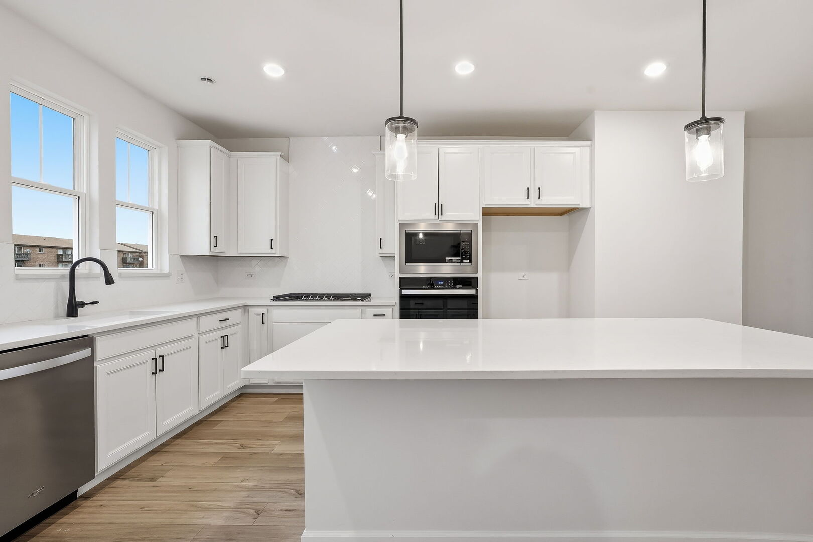 244 Warren Lane 11249