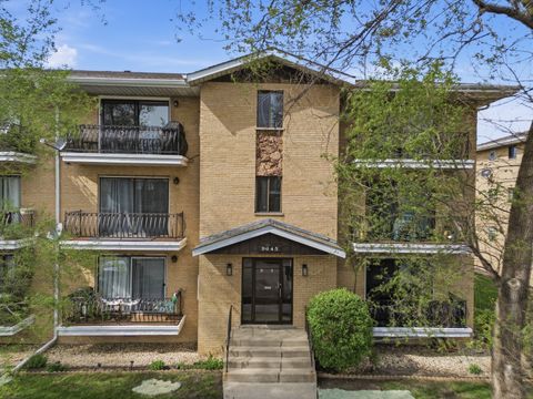 Photo of Chicago Ridge, IL 60415 (MLS # 12635256)