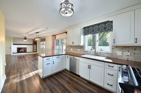 Tiny photo for 848 Rocksbury Court, Batavia, IL 60510 (MLS # 12749747)