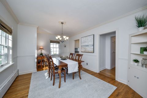 Tiny photo for 505 S Knollwood Drive, Wheaton, IL 60187 (MLS # 12479068)