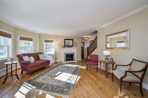 Tiny photo for 505 S Knollwood Drive, Wheaton, IL 60187 (MLS # 12479068)