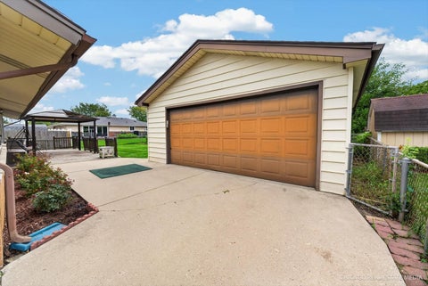 Tiny photo for 543 Germaine Lane, Elk Grove Village, IL 60007 (MLS # 12770280)