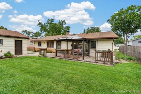Tiny photo for 543 Germaine Lane, Elk Grove Village, IL 60007 (MLS # 12770280)