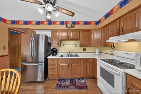 Tiny photo for 543 Germaine Lane, Elk Grove Village, IL 60007 (MLS # 12770280)
