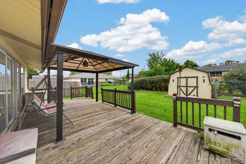 Tiny photo for 543 Germaine Lane, Elk Grove Village, IL 60007 (MLS # 12770280)