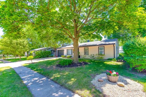 Tiny photo for 725 Russet Lane, Streamwood, IL 60107 (MLS # 12667835)