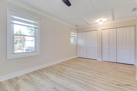Tiny photo for 725 Russet Lane, Streamwood, IL 60107 (MLS # 12667835)