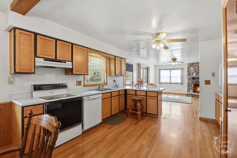 Tiny photo for 705 E Rosewood Street, Watseka, IL 60970 (MLS # 12699986)