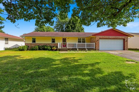 705 E Rosewood Street, Watseka, IL 60970 - #: 12699986