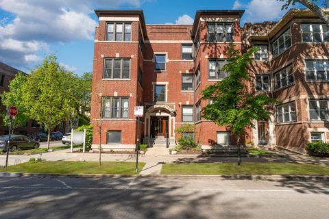 Tiny photo for 5500 N Glenwood Avenue #1, Chicago, IL 60640 (MLS # 12640078)