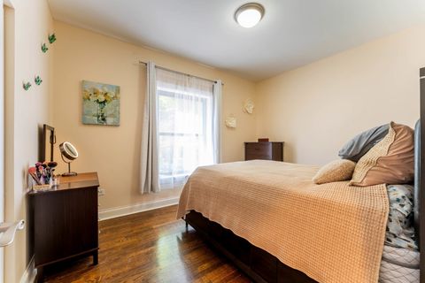 Tiny photo for 5500 N Glenwood Avenue #1, Chicago, IL 60640 (MLS # 12640078)
