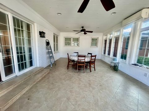 Tiny photo for 209 Baker Drive, Metropolis, IL 62960 (MLS # 12551519)