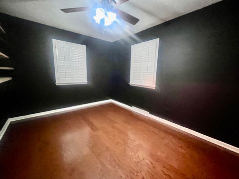 Tiny photo for 209 Baker Drive, Metropolis, IL 62960 (MLS # 12551519)