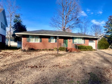 Tiny photo for 209 Baker Drive, Metropolis, IL 62960 (MLS # 12551519)