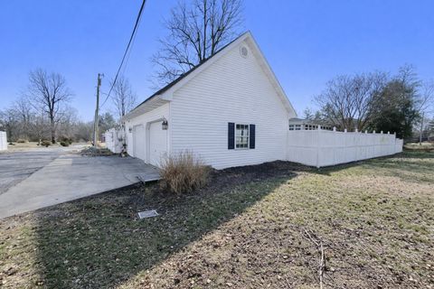 Tiny photo for 209 Baker Drive, Metropolis, IL 62960 (MLS # 12551519)