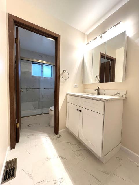 Tiny photo for 615 W 25th Place, Chicago, IL 60616 (MLS # 12725641)
