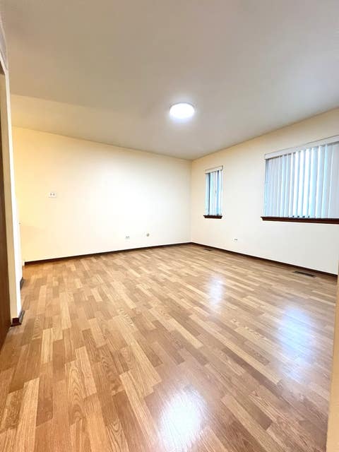 Tiny photo for 615 W 25th Place, Chicago, IL 60616 (MLS # 12725641)