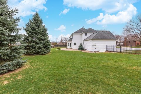 Tiny photo for 3 Jill Court, Bloomington, IL 61701 (MLS # 12594176)