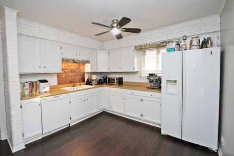Tiny photo for 33 Johnathan Road, Lake Zurich, IL 60047 (MLS # 12540029)