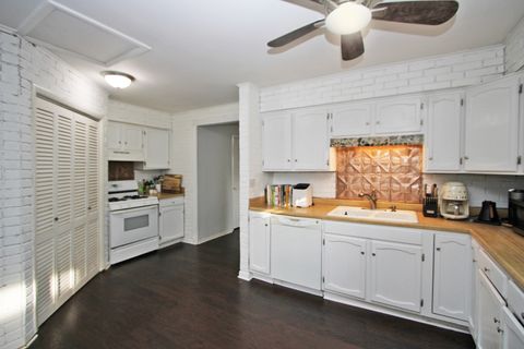 Tiny photo for 33 Johnathan Road, Lake Zurich, IL 60047 (MLS # 12540029)