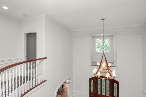 Tiny photo for 1 Kensington Drive, North Barrington, IL 60010 (MLS # 12447222)