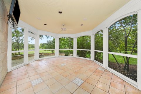 Tiny photo for 1 Kensington Drive, North Barrington, IL 60010 (MLS # 12447222)