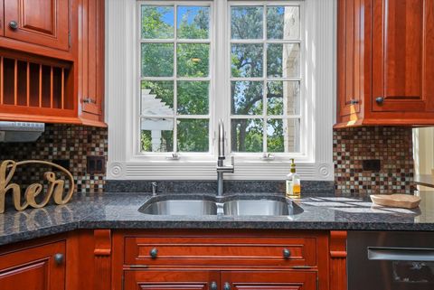 Tiny photo for 1 Kensington Drive, North Barrington, IL 60010 (MLS # 12447222)