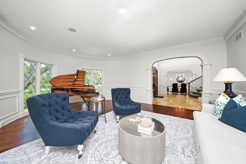 Tiny photo for 1 Kensington Drive, North Barrington, IL 60010 (MLS # 12447222)