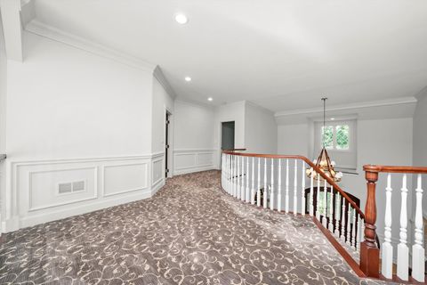 Tiny photo for 1 Kensington Drive, North Barrington, IL 60010 (MLS # 12447222)