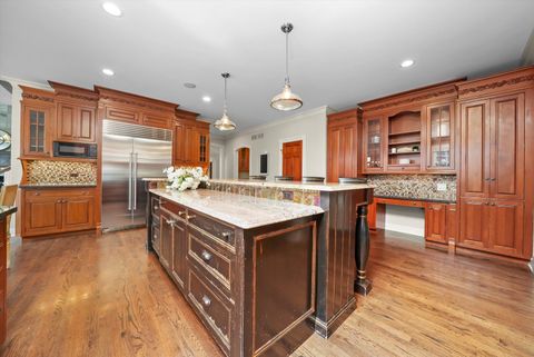 Tiny photo for 1 Kensington Drive, North Barrington, IL 60010 (MLS # 12447222)