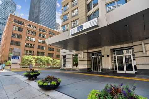Tiny photo for 440 N Wabash Avenue #2702, Chicago, IL 60611 (MLS # 12562911)