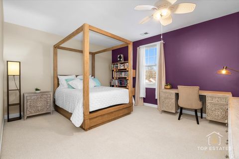 Tiny photo for 2042 Grove Street, Blue Island, IL 60406 (MLS # 12524195)