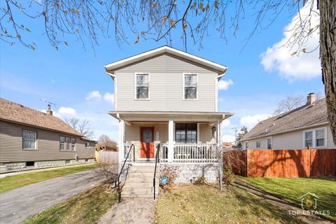 Photo of 2042 Grove Street, Blue Island, IL 60406 (MLS # 12524195)