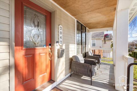 Tiny photo for 2042 Grove Street, Blue Island, IL 60406 (MLS # 12524195)