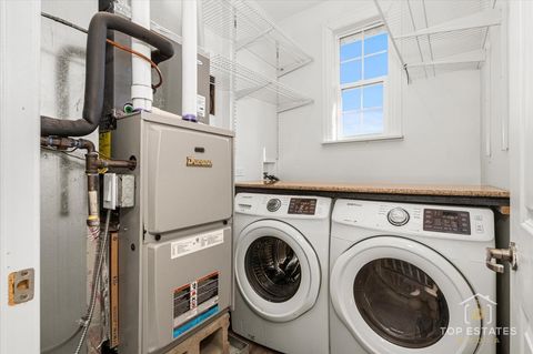 Tiny photo for 2042 Grove Street, Blue Island, IL 60406 (MLS # 12524195)