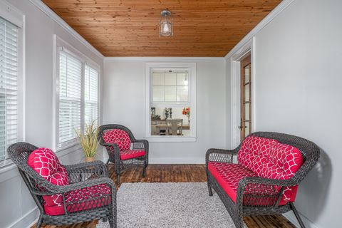 Tiny photo for 2124 Highland Avenue, Davenport, IA 52803 (MLS # 12678960)