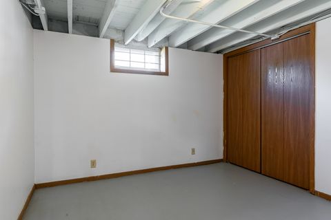 Tiny photo for 2124 Highland Avenue, Davenport, IA 52803 (MLS # 12678960)