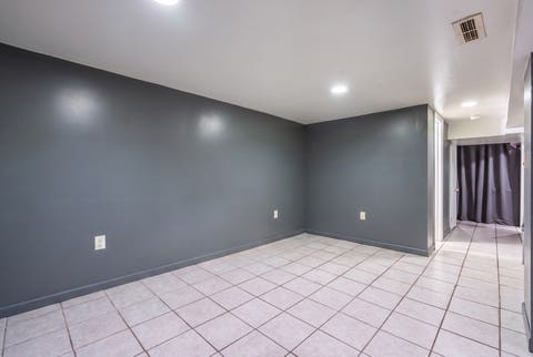 Tiny photo for 919 S Highland Avenue, Oak Park, IL 60304 (MLS # 12730175)