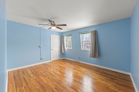 Tiny photo for 416 S Park Street, Westmont, IL 60559 (MLS # 12521737)