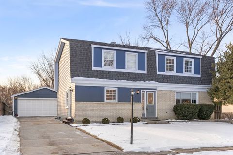 Tiny photo for 416 S Park Street, Westmont, IL 60559 (MLS # 12521737)