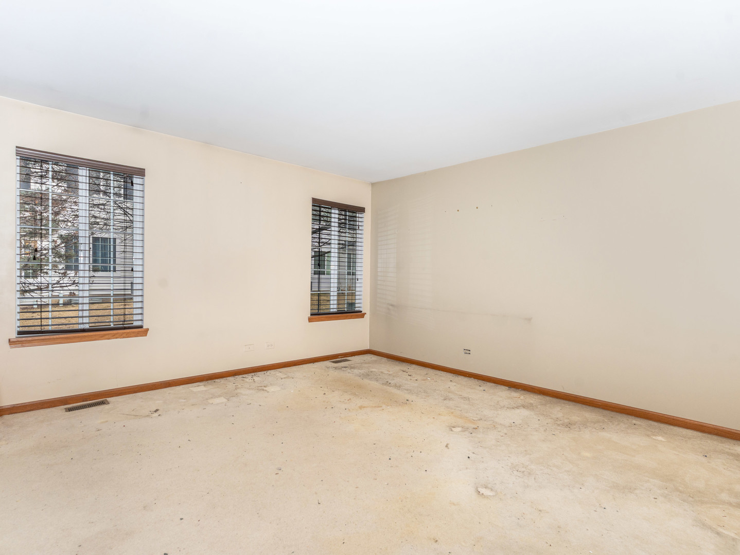 32455 N Allegheny Way